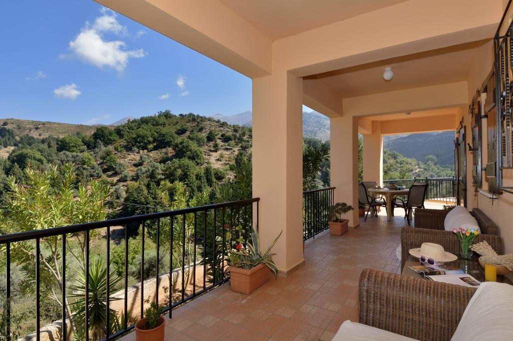 Oreinothea Villa Therison Ngoại thất bức ảnh